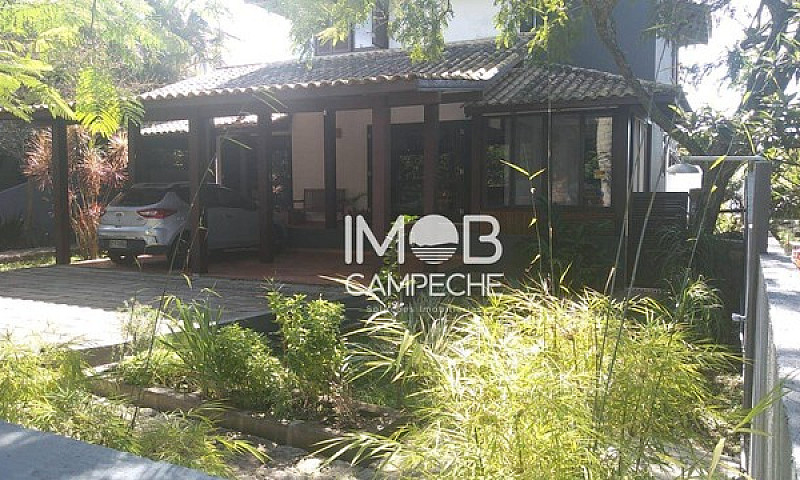 Casa 4 Dormitórios E...