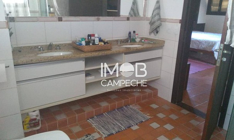 Casa 4 Dormitórios E...