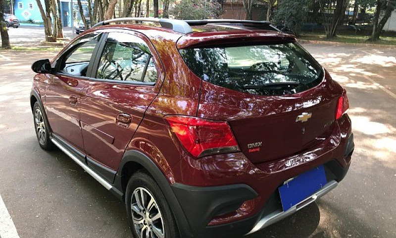 Chevrolet Onix Activ...