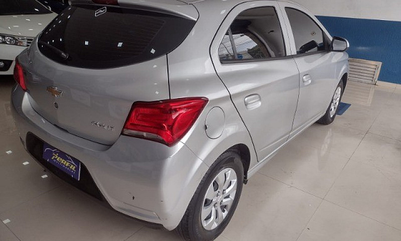 Chevrolet Onix 10Mpf...
