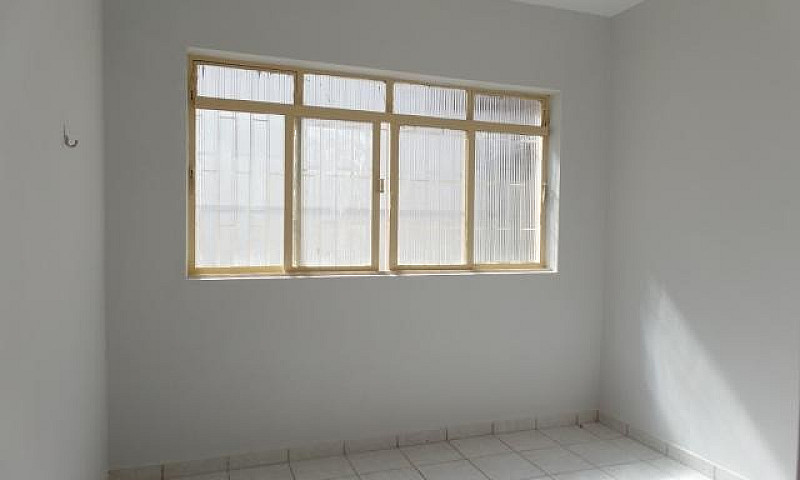 Goiânia - Casa Padrã...