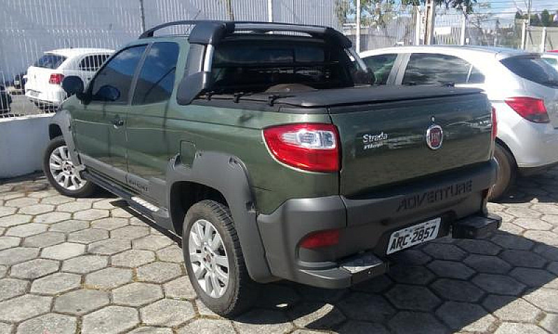 Fiat Strada Adv Cd B...