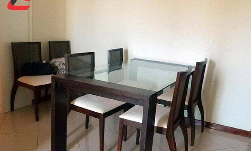 Apartamento Com Armá...