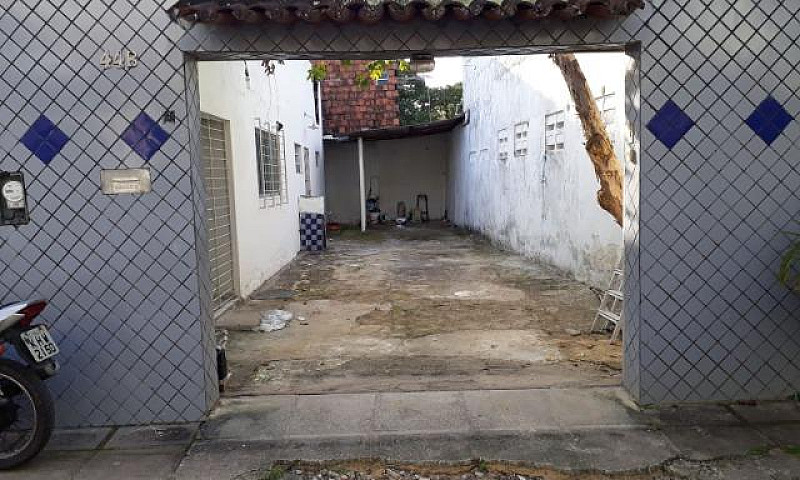 Casa Em Casa Forte...