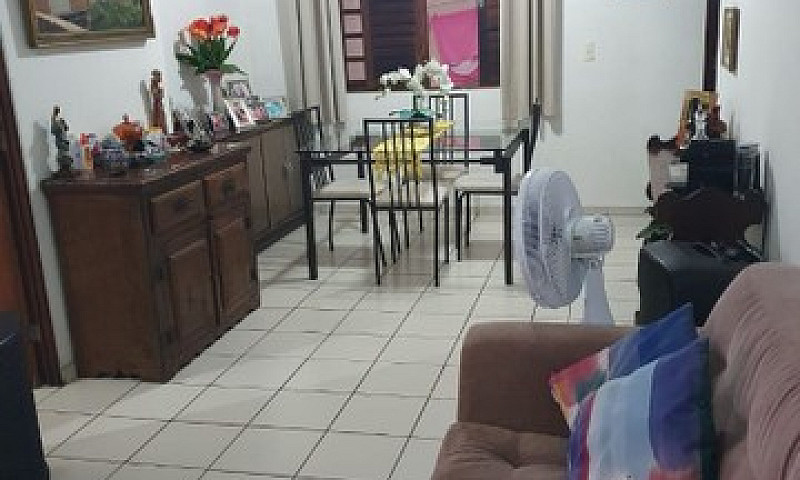 Casa Na Principal Do...
