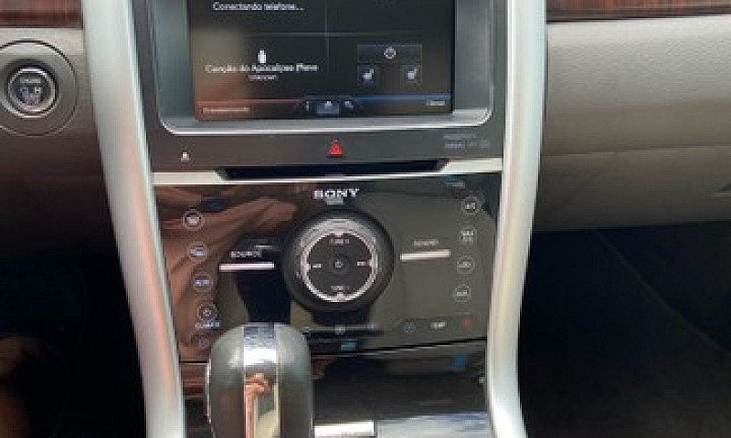 Ford Edge Limited V6...
