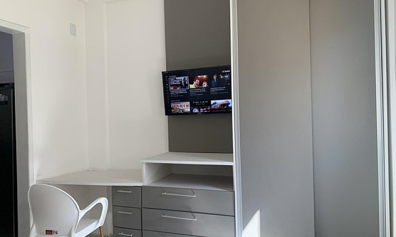 Flat C/ Mobília - Fm...