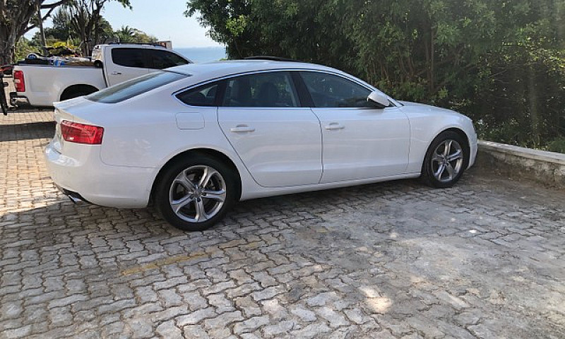 Audi A5...