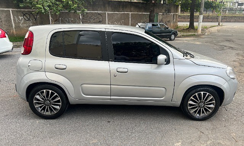 Fiat Uno Vivace 1,0 ...