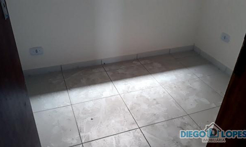 Casa À Venda Com 2 D...