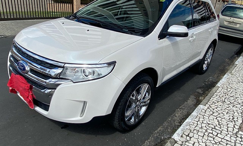 Ford Edge Limited V6...