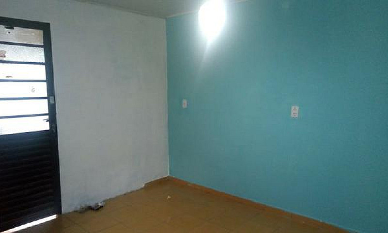Casa Semi-Mobiliada...