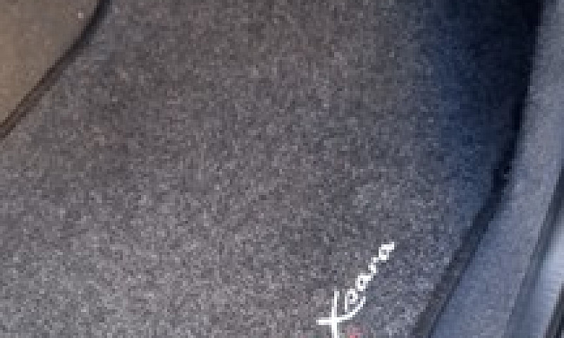 Xsara Picasso Manual...