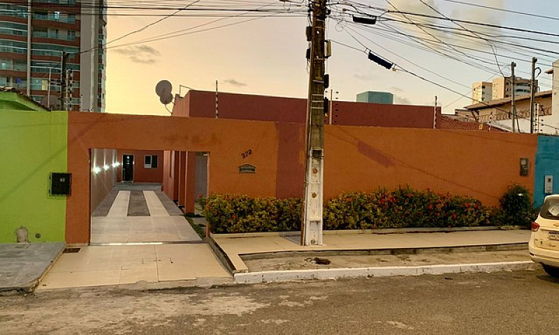 Casa Com Sala Ampla,...