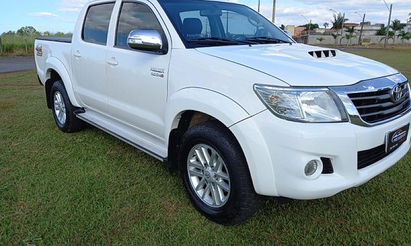 Hillux 3.0 Srv 2012/...