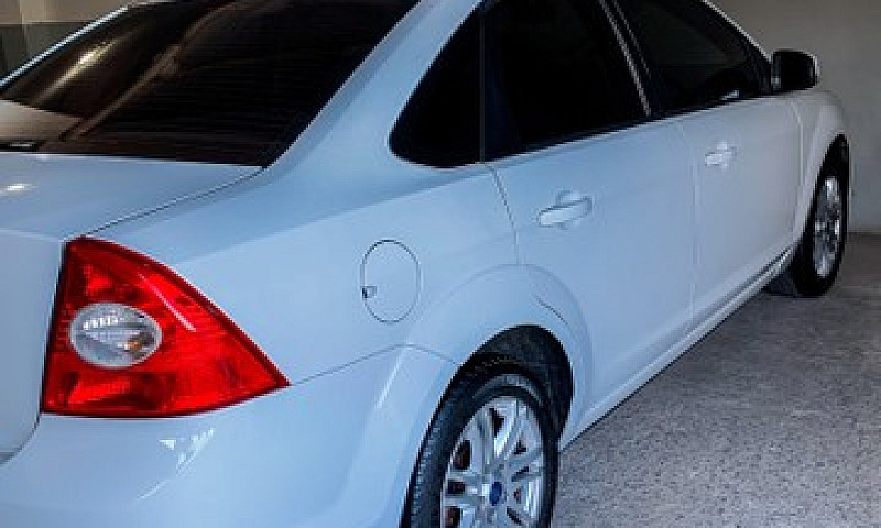 Ford Focus ...