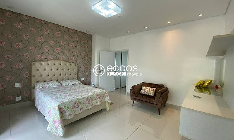 Casa Em Condomínio R...
