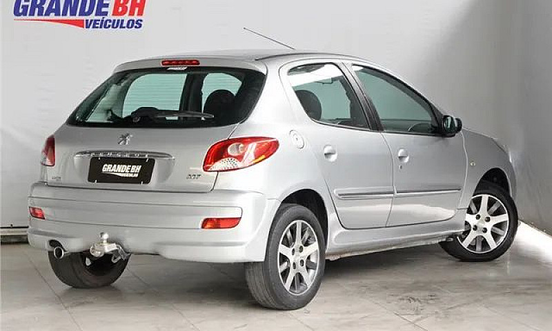 Peugeot 207 Sedan 20...
