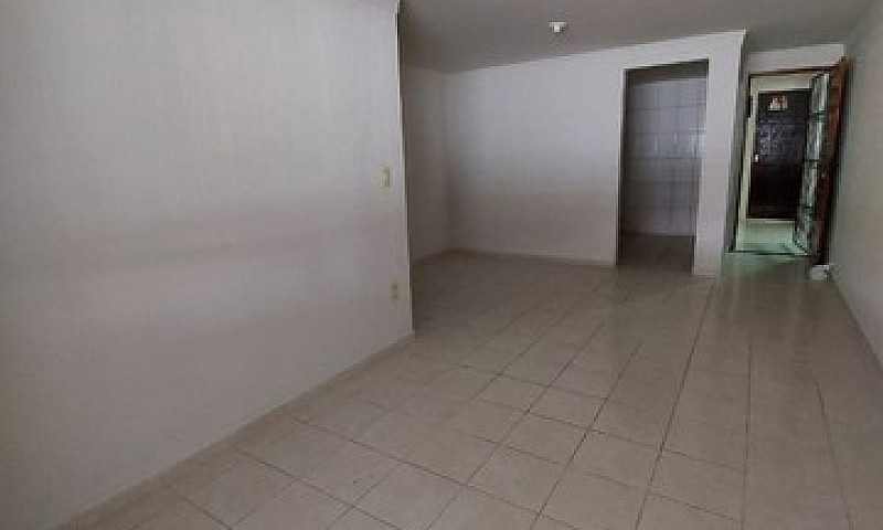 Apartamento Térreo C...