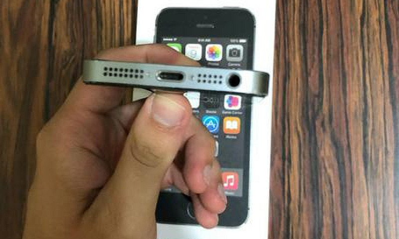 Iphone 5S Space Gray...