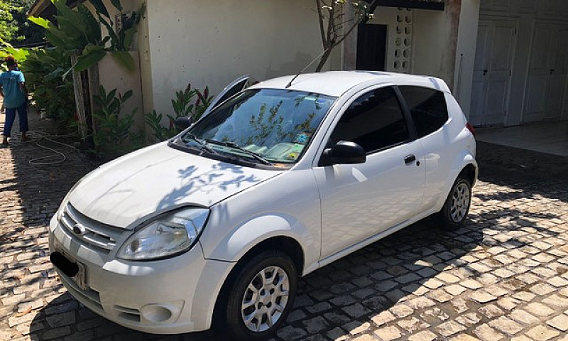 Ford Ka...