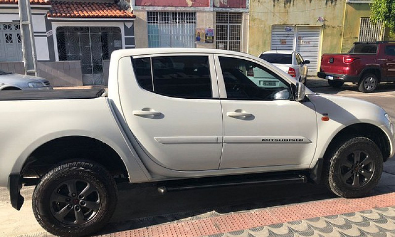 L200 Triton Gl 4X4 3...