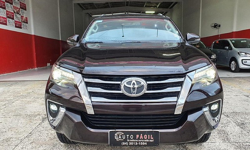 Toyota Hilux Sw4 Srx...