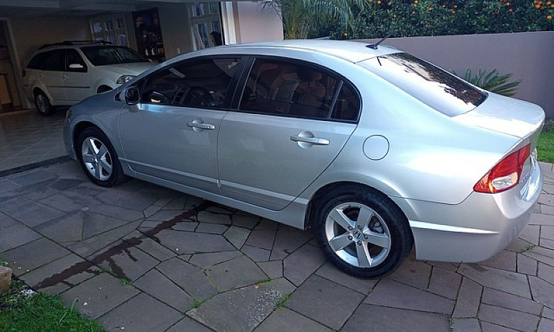 Vendo Honda Civic . ...