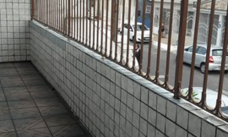 Residencial Com 4 Ca...