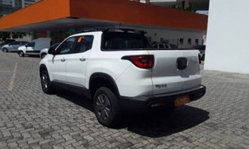  Fiat Toro 1.8 16V E...