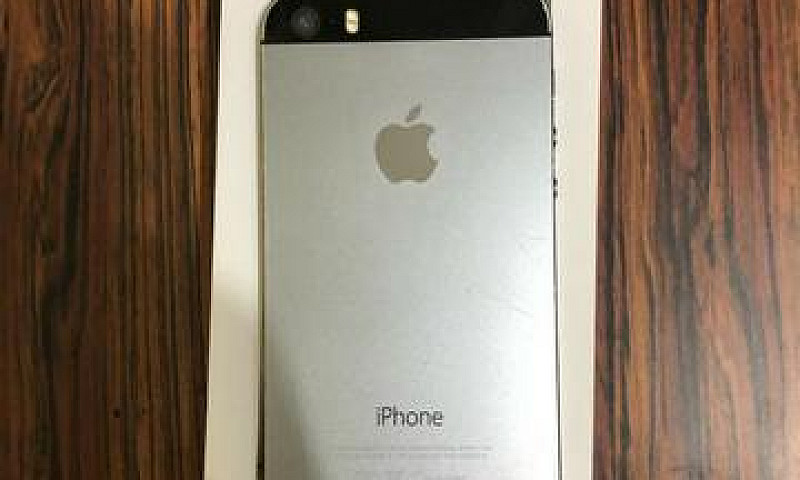 Iphone 5S Space Gray...