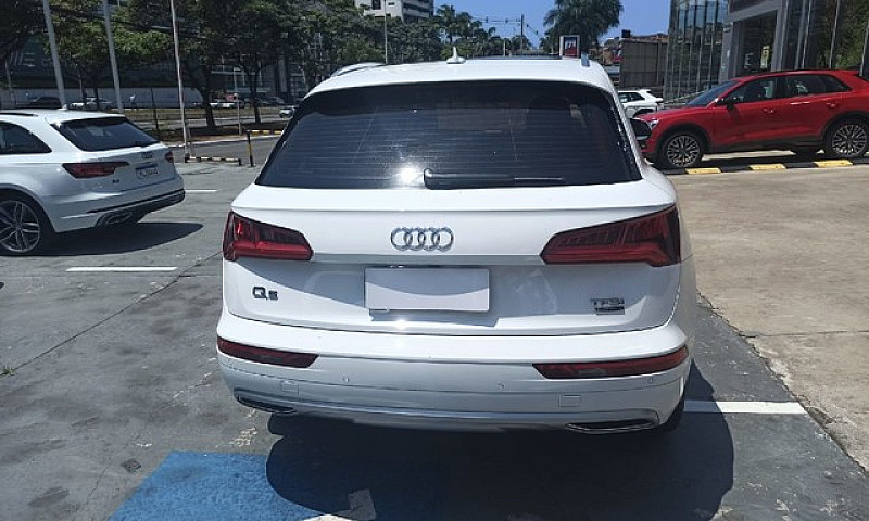 Audi Q5 2.0 Tfsi Gas...