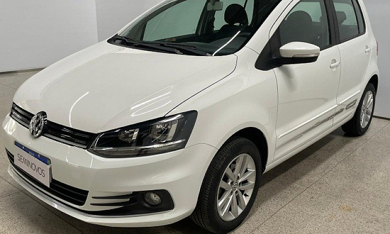 Volkswagen Fox Conne...