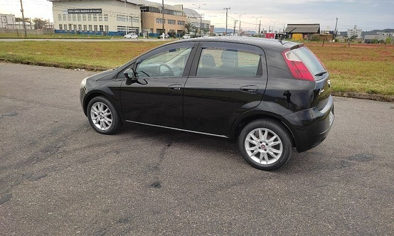 Fiat Punto Essence 1...