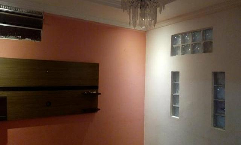 Alugo/Casa Na Alvora...