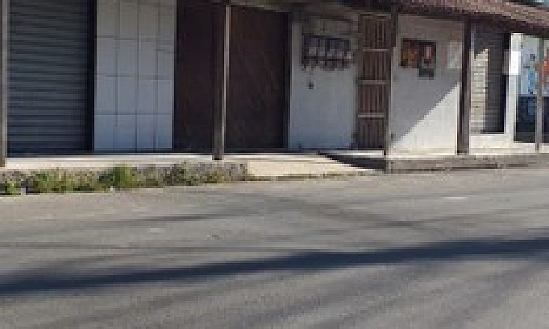 Vende-Se Casa ...