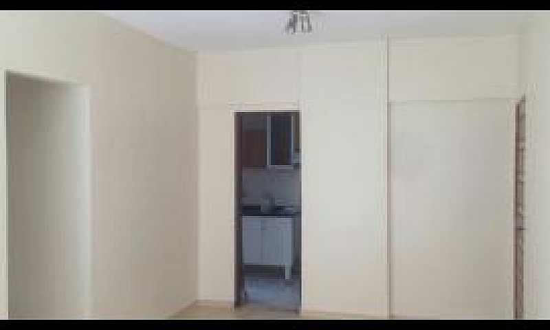 Aluga-Se Apartamento...