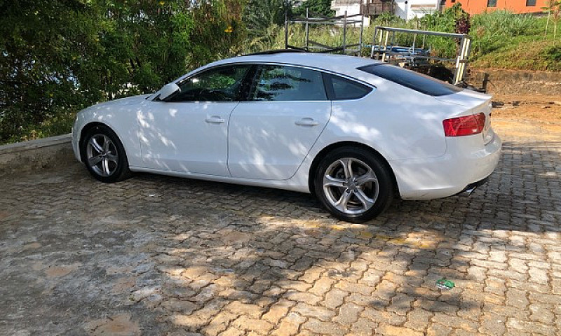 Audi A5...