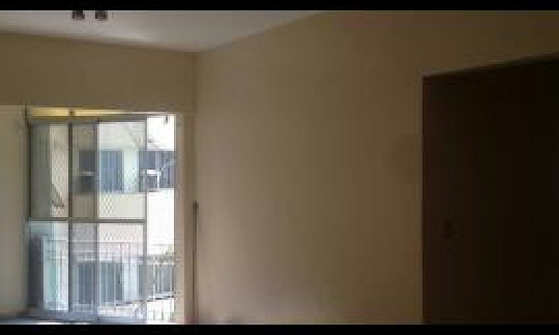 Aluga-Se Apartamento...