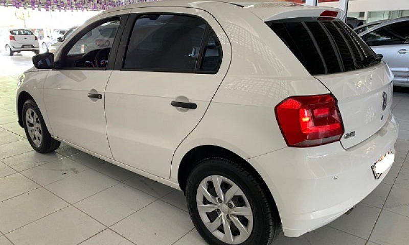 Volkswagen Gol 1.0 M...
