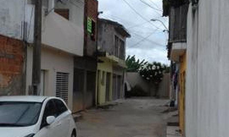 Vendo Casa - 135.000...