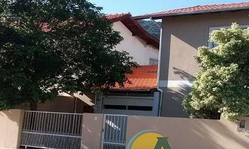 Barabada, Casa Em Fl...