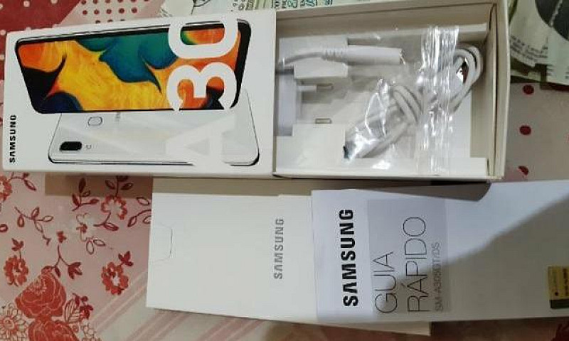 Samsung A30 64 Gb...