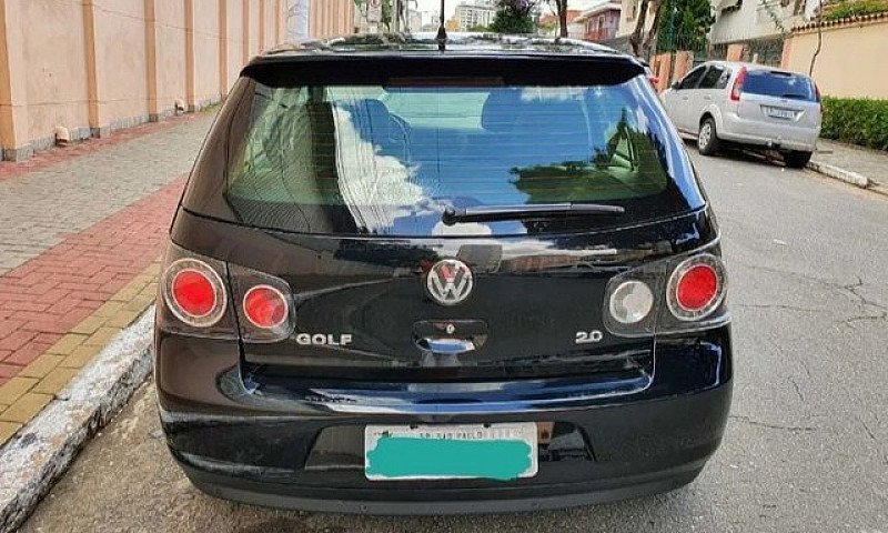 Volkswagen Golf ...