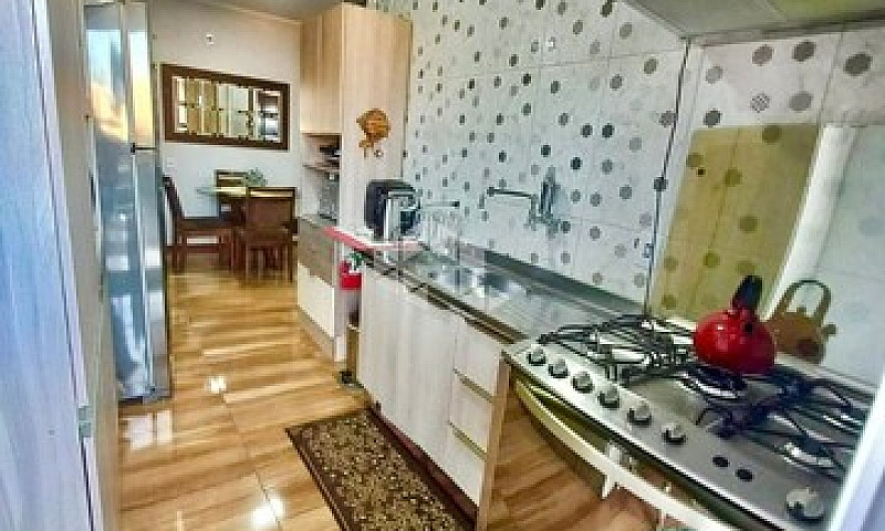 Canoas - Casa Padrão...