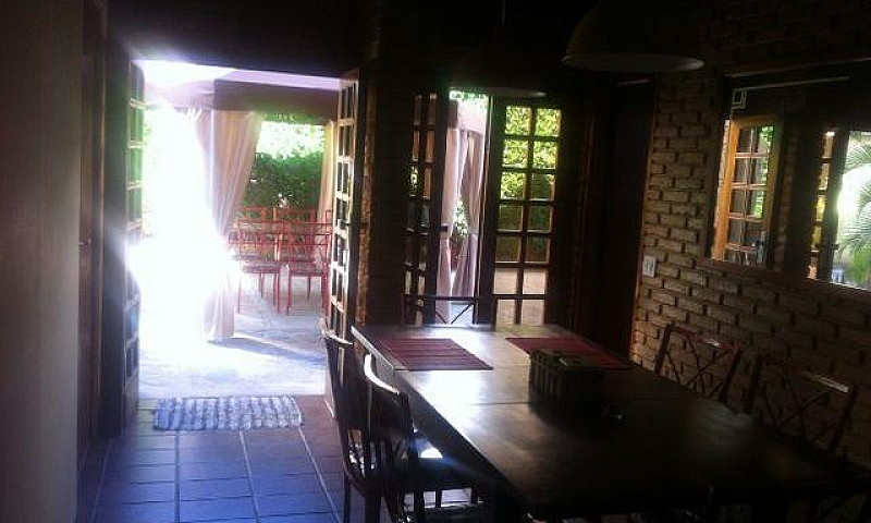Quarto Mobiliado 150...