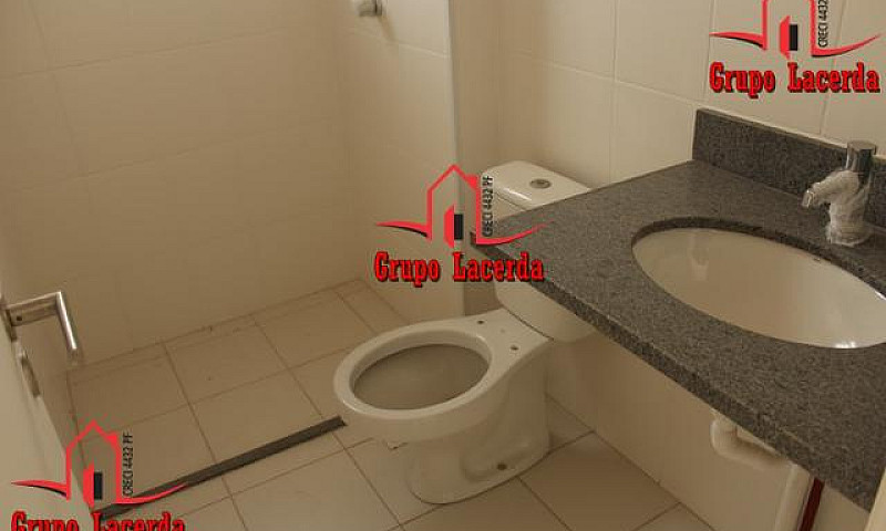 River Side 67 M², Av...