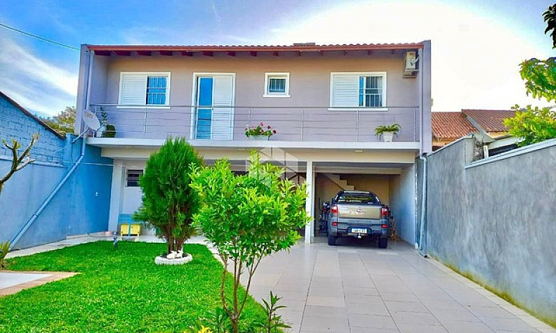 Canoas - Casa Padrão...