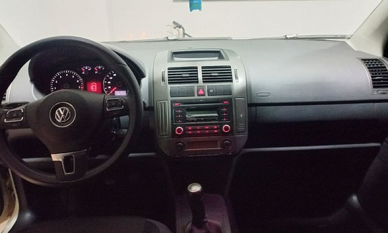 Polo Sedan 2014 Conf...