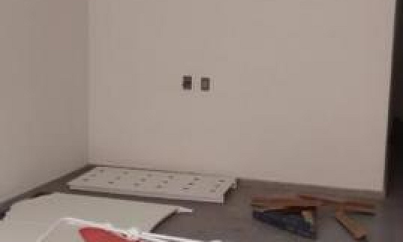 Casa À Venda Com 3 D...